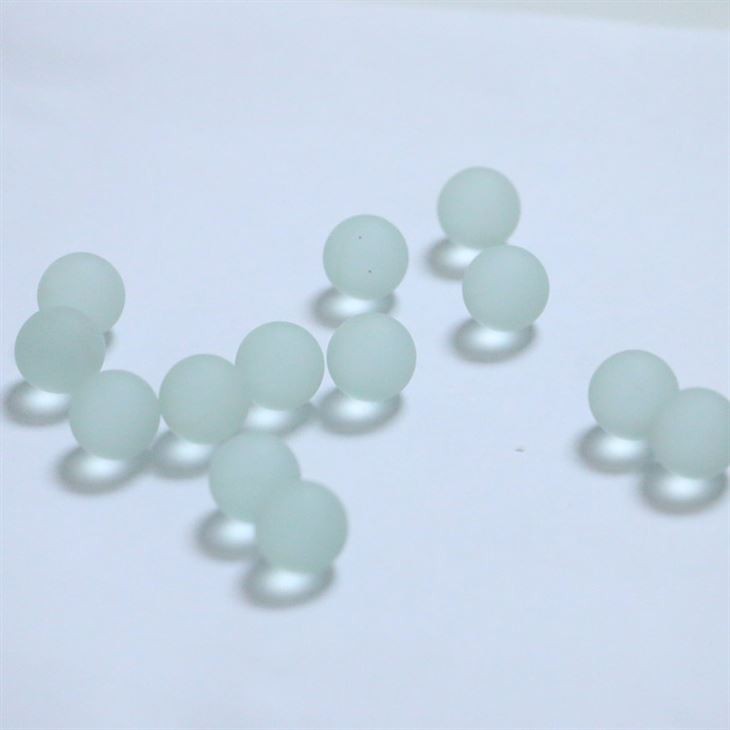 Ħġieġ tal-Irħam Ball